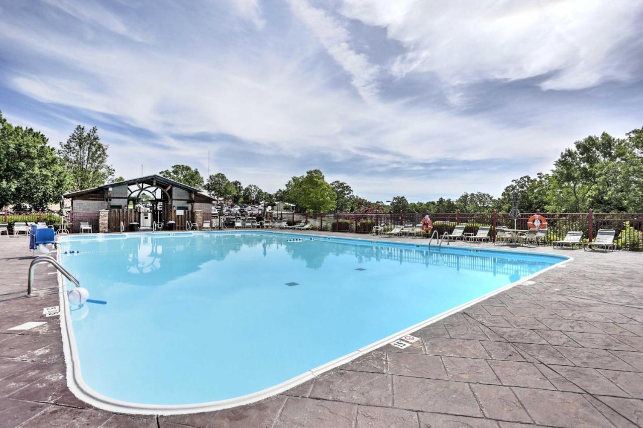 Branson Condo On Golf Course, 4 Mi To Downtown Exterior photo